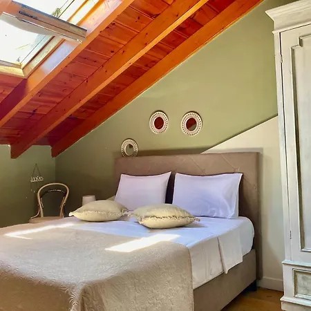 Luxury Family House With Backyard Appartement Mantouki