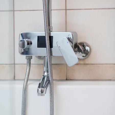 Luxury Family House With Backyard * Mantouki